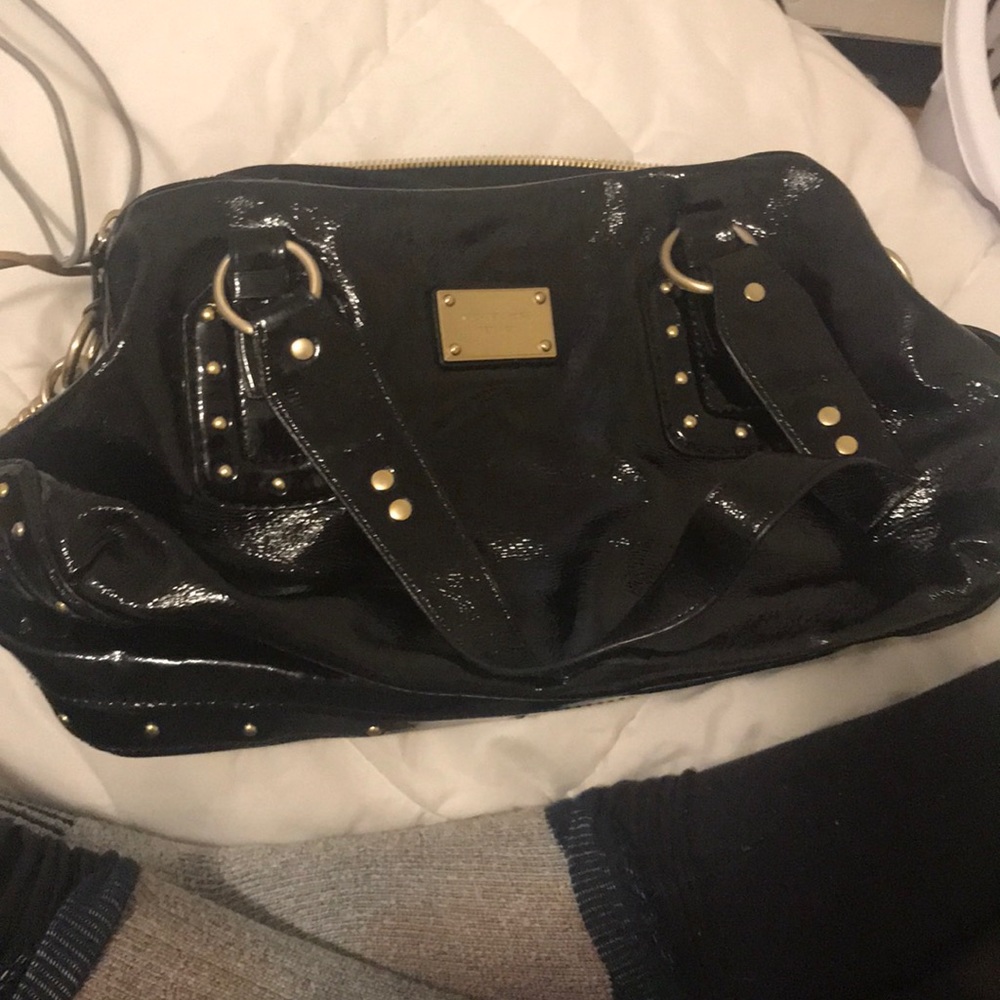 Michael kors b-1005 black patent leather bag